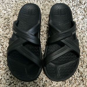 ⭐️ TELIC Waterproof Comfortable sandal ⭐️